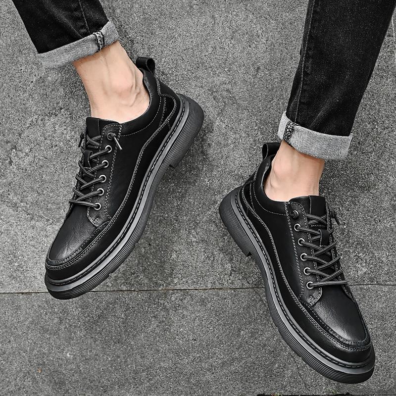 Sapatos masculinos de grife italiana, sapatos casuais de negócios, sapatos masculinos formais britânicos, sapatos de trabalho à prova d'água de alta qualidade para áreas externas