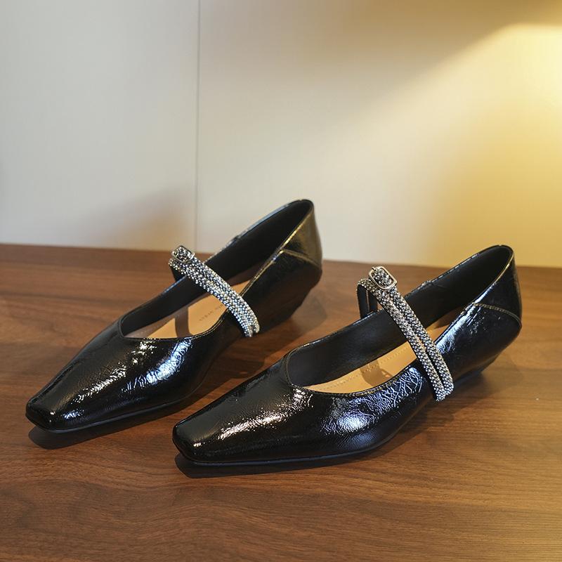 

Блестящее слово из страз на танкетке, туфли-лодочки с маленьким квадратным носком, женские одинарные туфли в сказочном стиле, можно носить с двумя видами каблуков 34 чёрный