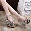 Neue Sandalen Mode-Designer Vielseitige Damenschuhe Sexy Einzigartig Retro Hohe Absätze Luxus Elegant Exquisit Hohe Absätze Sandalen