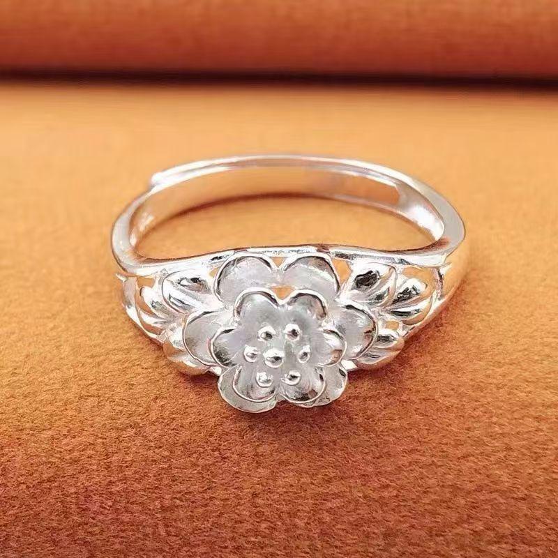 Посеребренное регулируемое кольцо с пионом и павлиньим хвостом для женщин