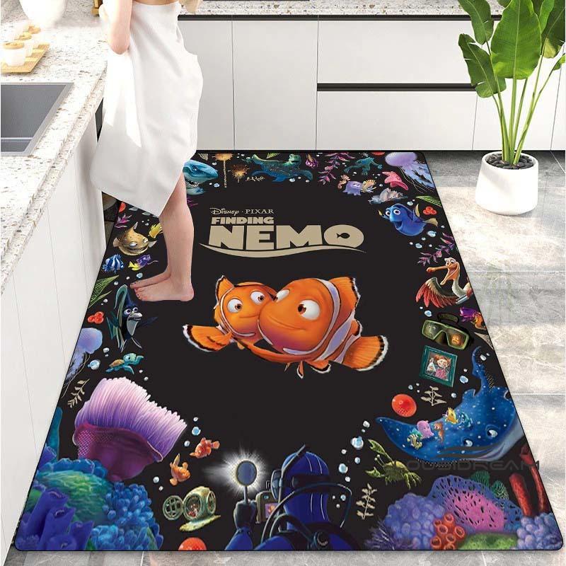 Il Tappeto Cartone Animato Alla Ricerca di Nemo È Adatto per Decorare il Soggiorno, la Camera da Letto, il Divano e la Cucina. È un tappetino antiscivolo.
