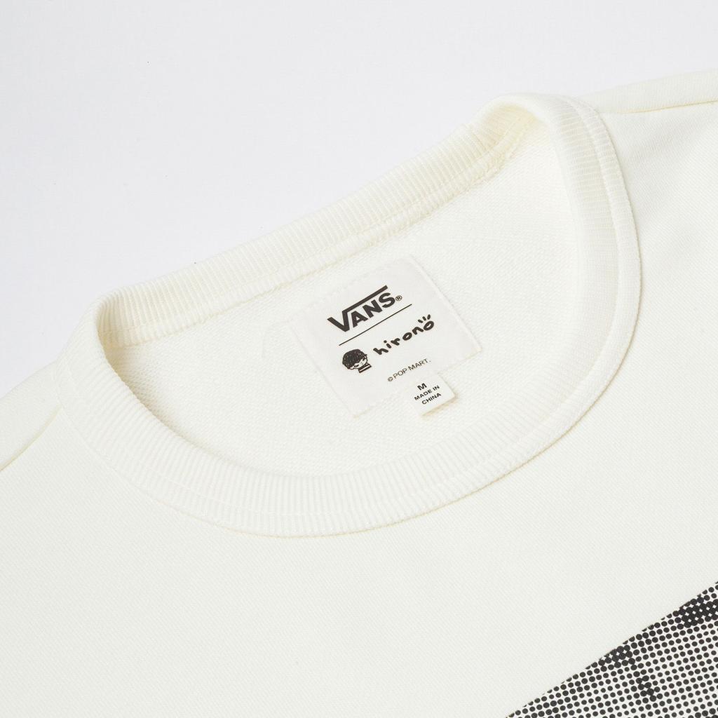 Vans X Hirono Collaboration Round Neck Drop Shoulder Simple Long Sleeve Sweatshirt Unisex Sweatshirt Off-White VN000KPJFS8