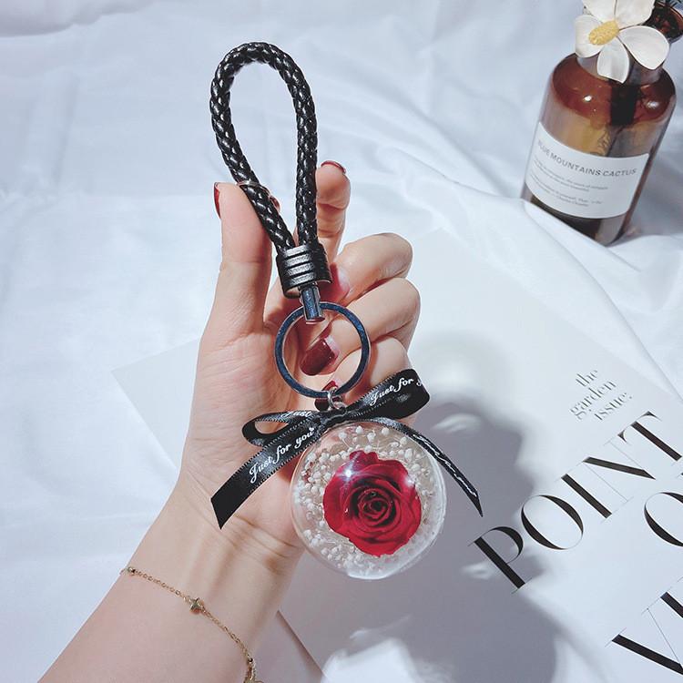 Stylish Women's Floral Keychain With Braided Rope Rose And Dried Flower Pendant