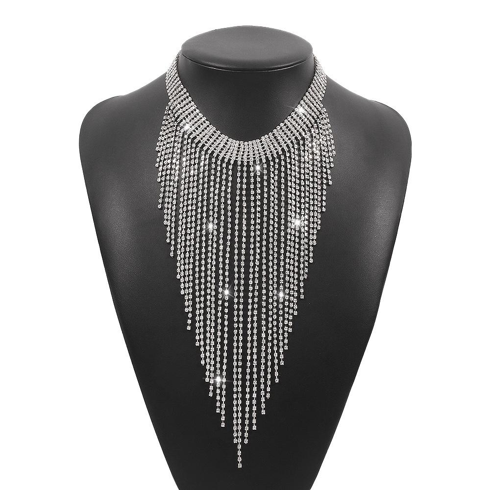 

Trendy N9886 Alloy Necklace Stylish And Chic Box Chain With Rhinestones Suitable For Nightclubs And Parties StyleB