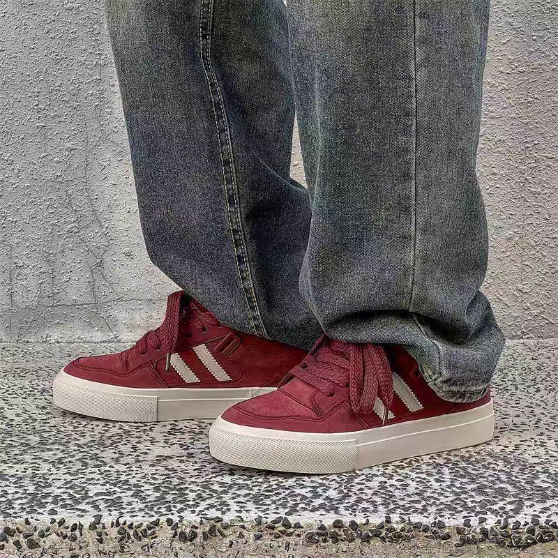 39-44 New niche moral training bread shoes men's versatile casual shoes trend sports student board shoes