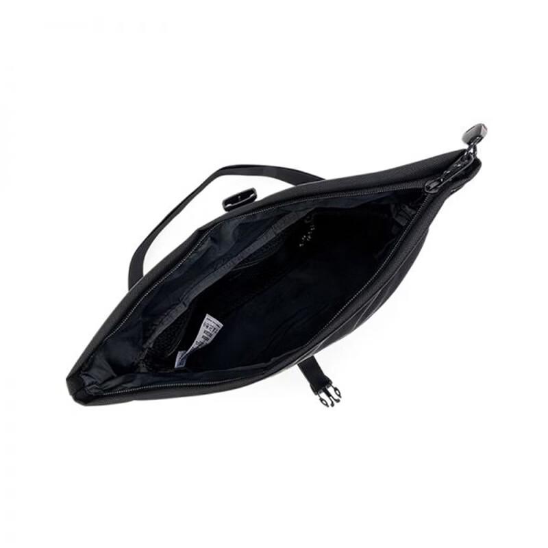 The North Face Base Camp 7.9L Unisex Crossbody Bag