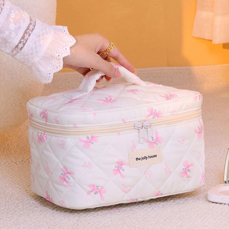 Fashionable Bowknot Quilted Makeup Bag Accessory for Women Daily Casual Use Elegant Travel Cosmetic Storage Items