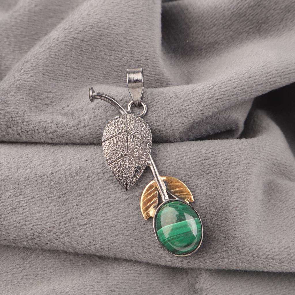 Malachite Pendant 925 Sterling Silver Green Gemstone Handmade Jewelry For Mother PP-55-34