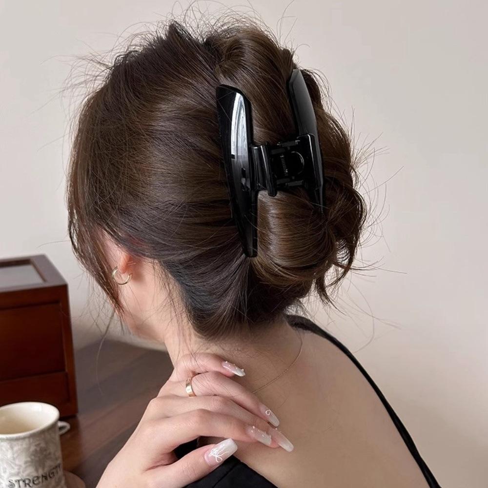 Korean acrylic large high ponytail grab clip 2025 new shark clip back head hairpin headgear