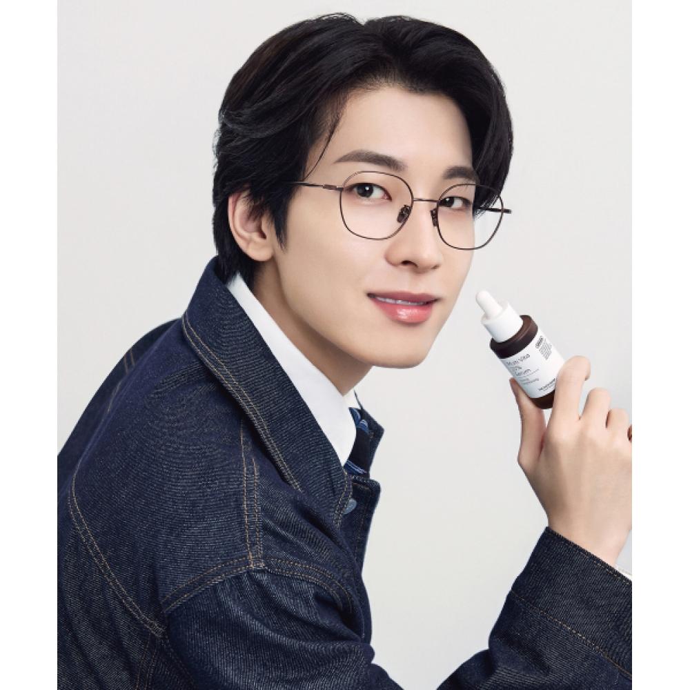 The Face Shop Ultimate Multi Vita 10  Serum 30ml FREE