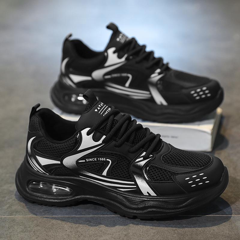 2025 new casual versatile platform mesh ultra-light running shoes, a student lightweight dad shoe 2025