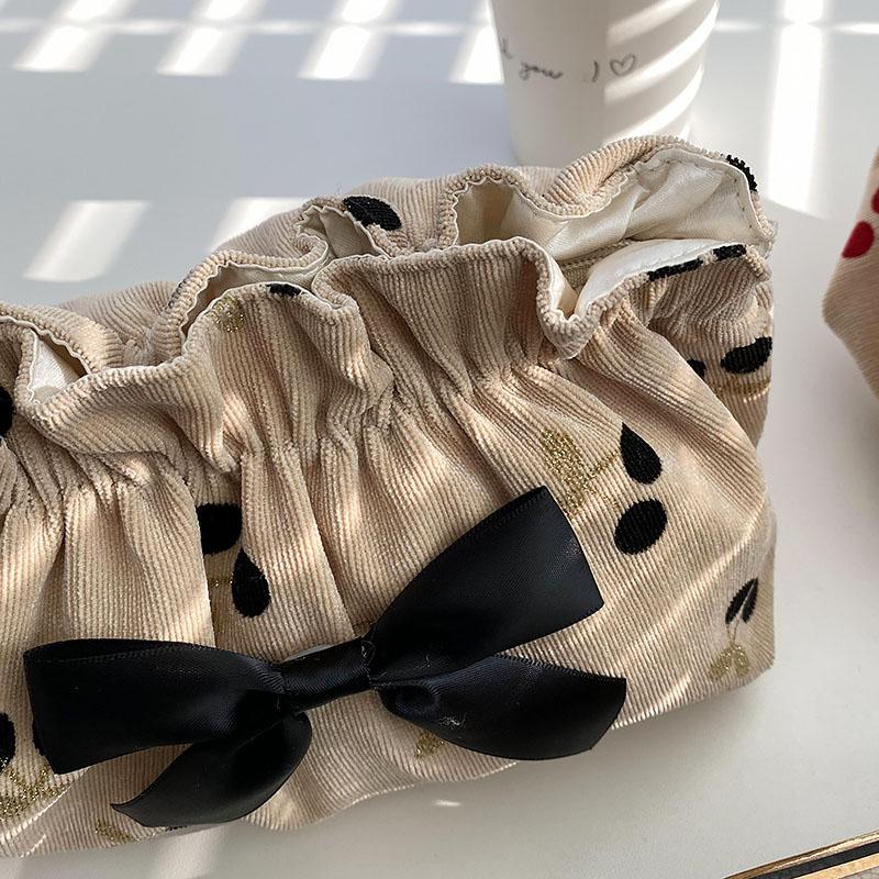 Soft Corduroy Cherry Print Corduroy Cosmetic Bag for Women Large Capacity Make-up Lipstick Bags Women Travel Storage Bag Sac