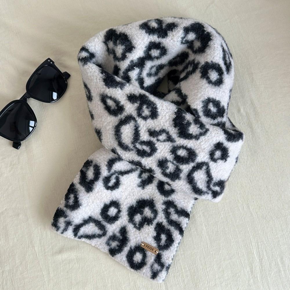 Korean Style Imitation Wool Scarf Lightweight Winter Shawl Fashion Leopard Print Scarf Unisex