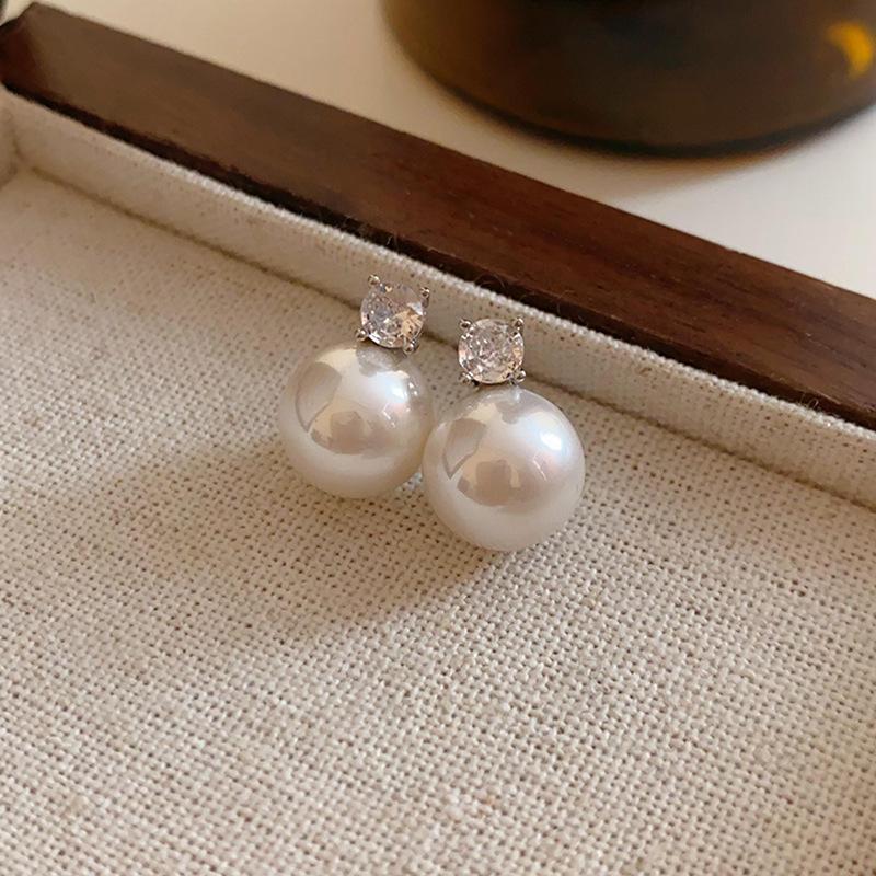 Silver needle zircon pearl micro-inlaid earrings retro high-end temperament stud earrings new niche versatile earrings women