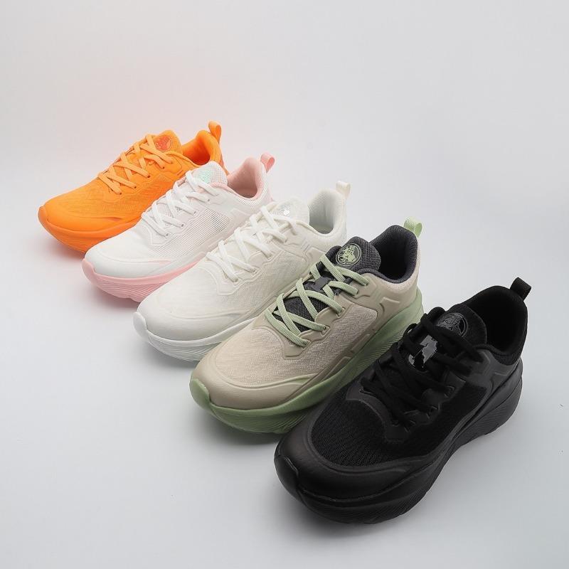 Summer breathable couple casual shoes soft sole lightweight rebound shock absorption non-slip wear-resistant sports running shoes men