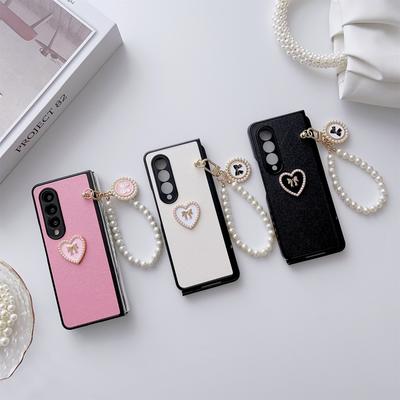 Pulseira de pérolas com laço coreano de luxo e corrente 3D Love Heart Case para Samsung Galaxy Z Fold 3 4 5g Z Fold3 Zfold3 Zfold4 Fold4 Cover