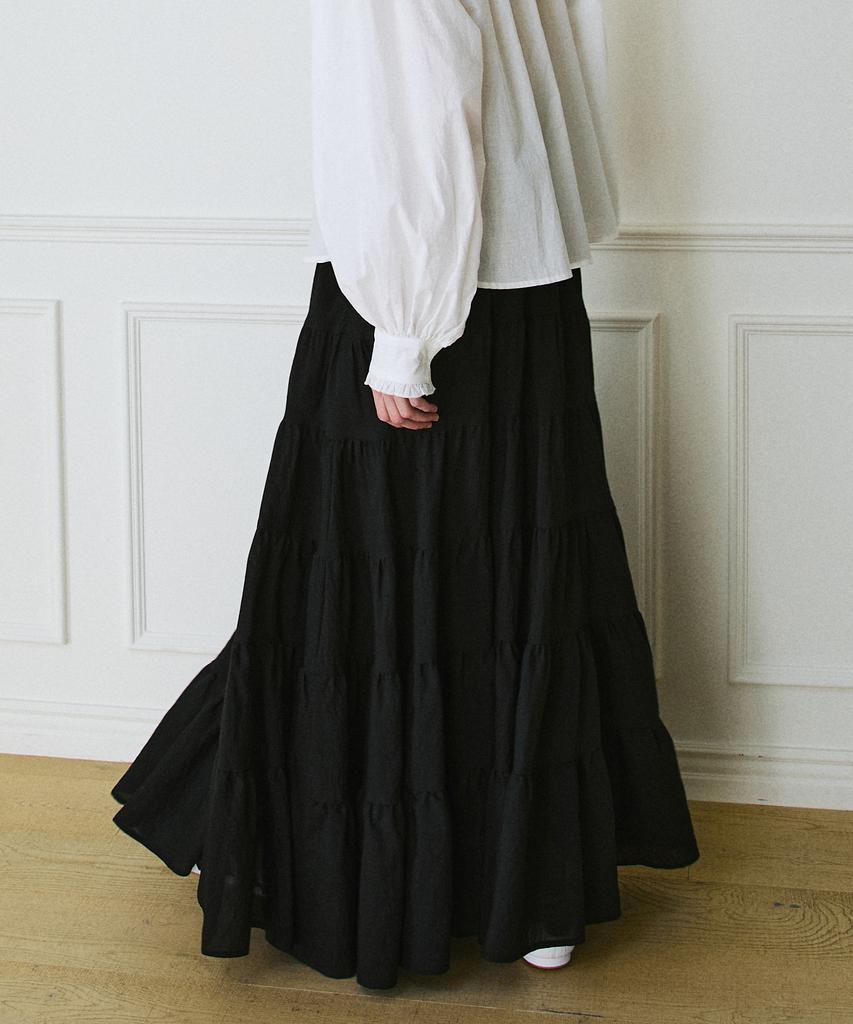 Green Butter Cancan Ruffle Long Skirt (Black)