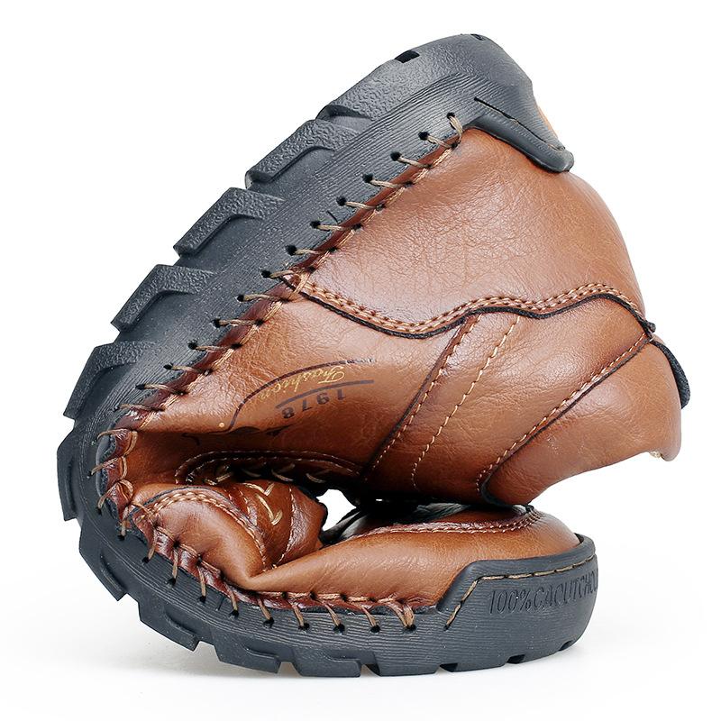 Large size men's hand-stitched shoes mid-top Martin boots casual flat-bottomed foot-fitting lazy shoes men's driving shoes