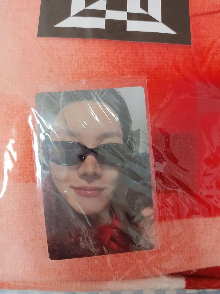 [USED] BTS j-hope HOPE ON THE STAGE Live Visitor Benefits