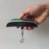 50 kg/110 lb Tragbare elektronische Handgepäckwaage LCD-Digitalanzeige Waage Koffer Reise Wiegt Gepäckgewichtswerkzeug