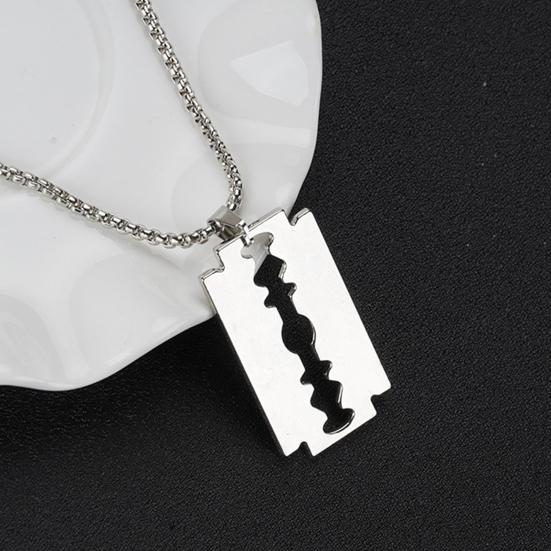 Κομψά γεωμετρικά δώρα γενεθλίων από ανοξείδωτο ατσάλι Γυναικεία κοσμήματα με αλυσίδα πουλόβερ σε σχήμα λεπίδας για καθημερινή ζωή μενταγιόν κολιέ