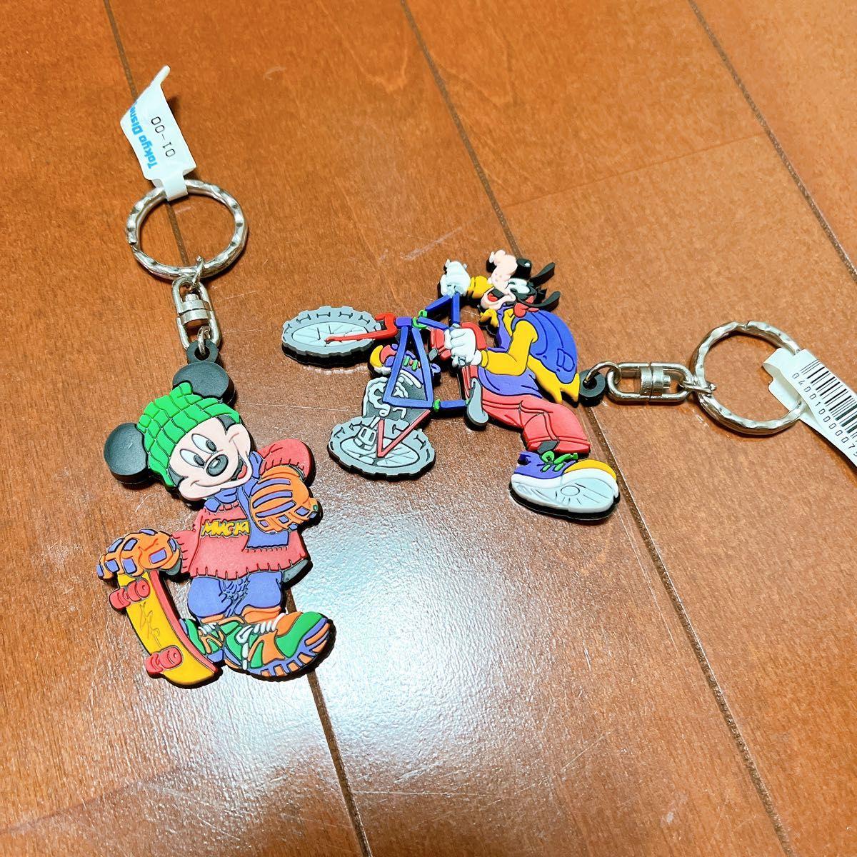 Used Tokyo Disneyland Disney Rubber Strap Heisei Showa Retro Mickey Mouse Goofy Mickey