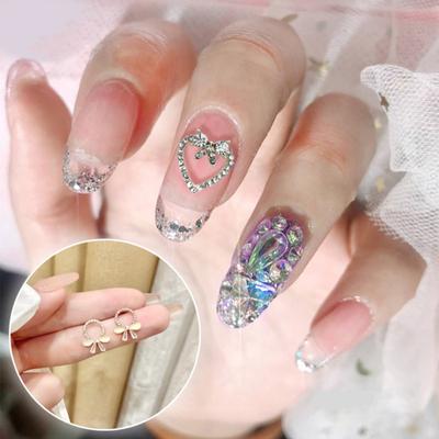 Vynikající 3D dekory na nehty odolné proti korozi, poutavé výstavní kouzlo