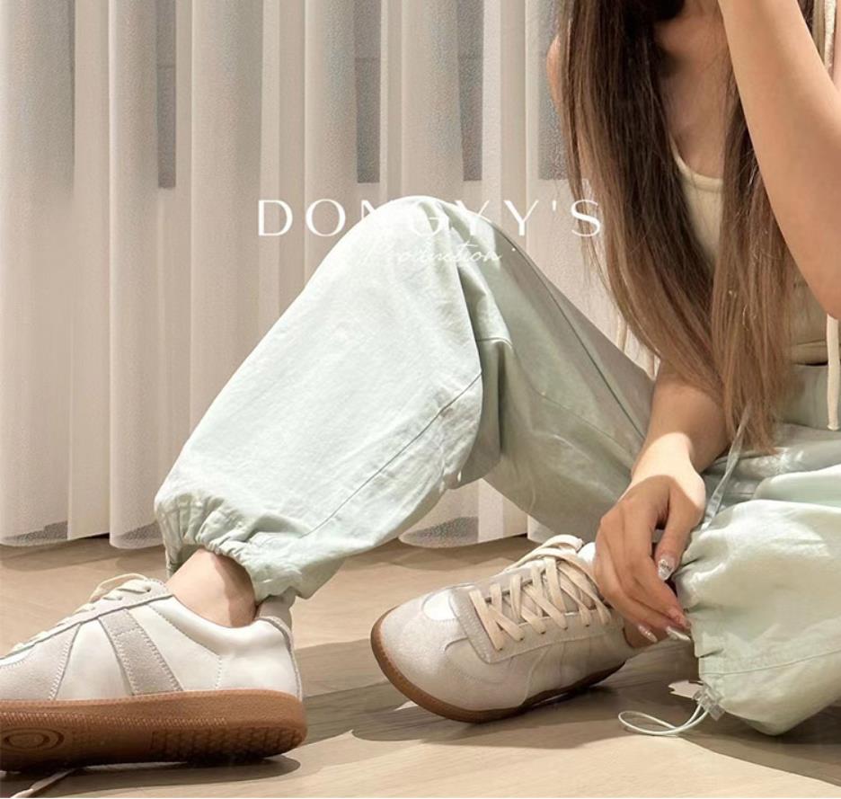 

Мода 2025 Осень Новые Ретро Нишевый Дизайн Женские Кроссовки Универсальные Студенческие Удобные Модные Женские Повседневные Холщовые Туфли D306 35 бежевый