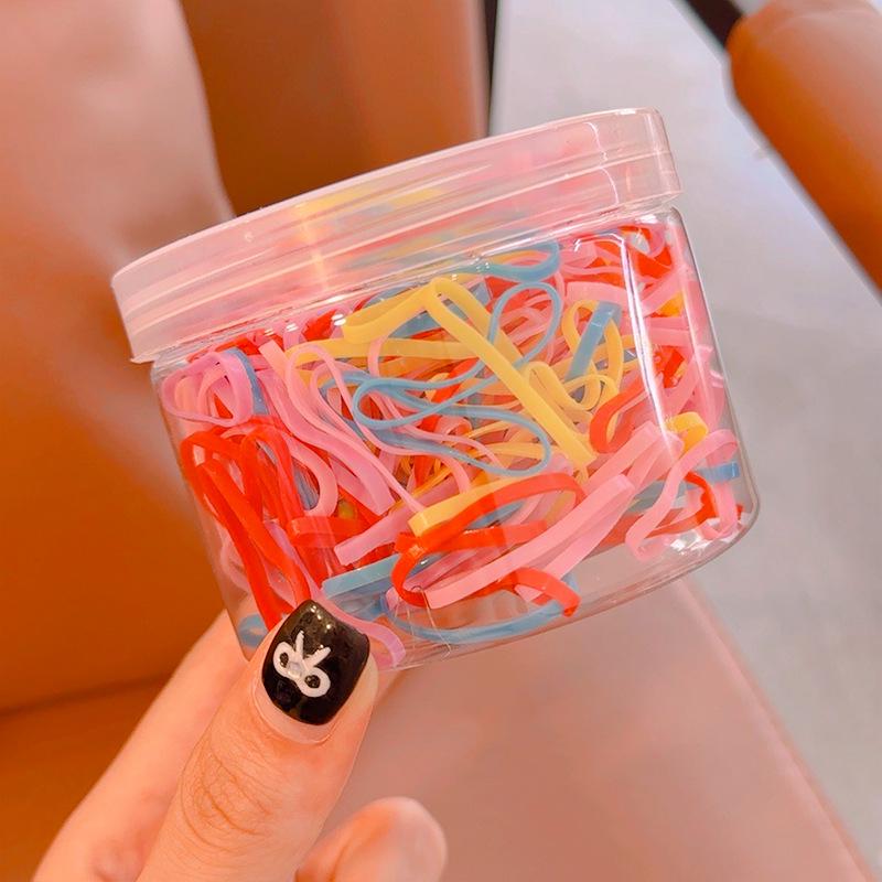 Jarred Rubber Hair Bands: No-Damage, Strong, and Unbreakable Hair Ties
