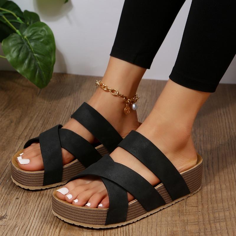 Large size casual sandals women's new flat-bottomed thick-soled one-word cross sandals