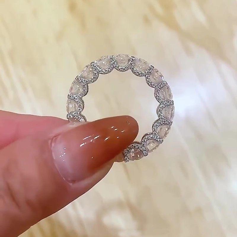 White Zircon Full Stone Wheel Ring Luxury Crystal Small Round Engagement Rings For Women Charm CopperColor Wedding Band Jewelry