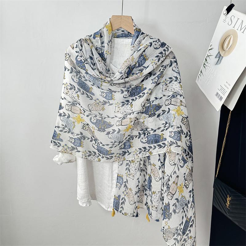 Winter Bohemina Ethnic Floral Viscose Shawl Wrap Lady Thin Scarves Fashion Tassel Pashmina High Quality Foulard Hijab Sjaal