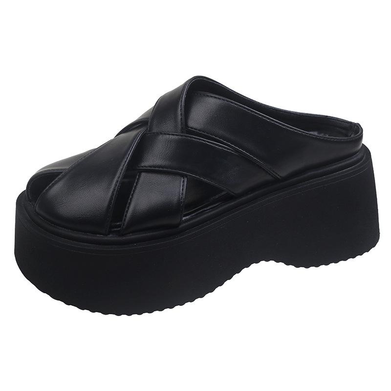 

Baotou slippers women s new retro woven foreign style versatile soft bottom lazy casual cool slippers in summer 2025 39