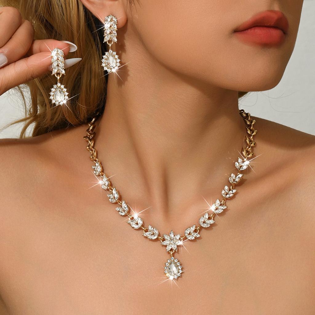 European and American Versatile Bridal Earrings, Necklace, Two Piece Set, Full Diamond Water Drop Alloy Accessories