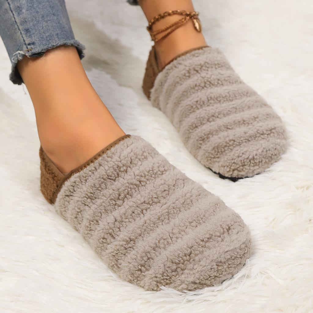 Fashion Women Slippers Winter New Fashion Luxury Print Style Moccasin Women Slippers Warm Comfortable Breathable Slip-on Slides Women
