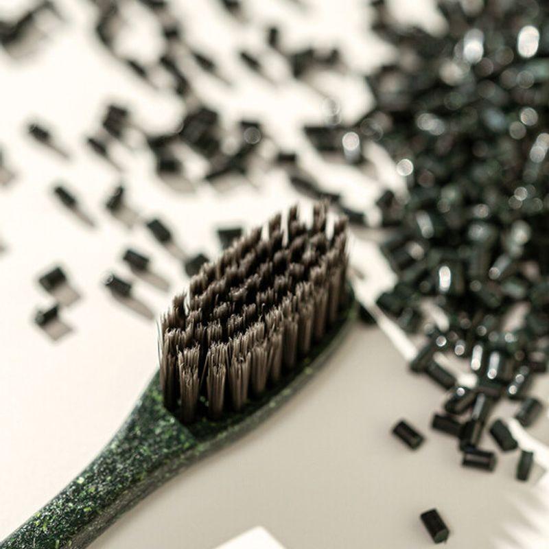 Soduwi Woodchip Triple Double-Sided Fine Bristles Toothbrush Evergreen Deep Green x 1 triple toothbrush deepgreen x 1ea
