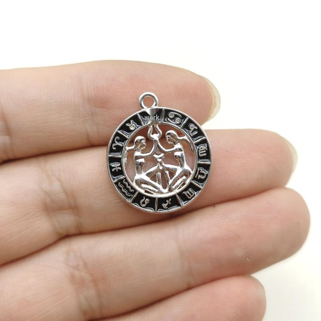 12 Constellation Diamond-Inlaid Pendant Necklace