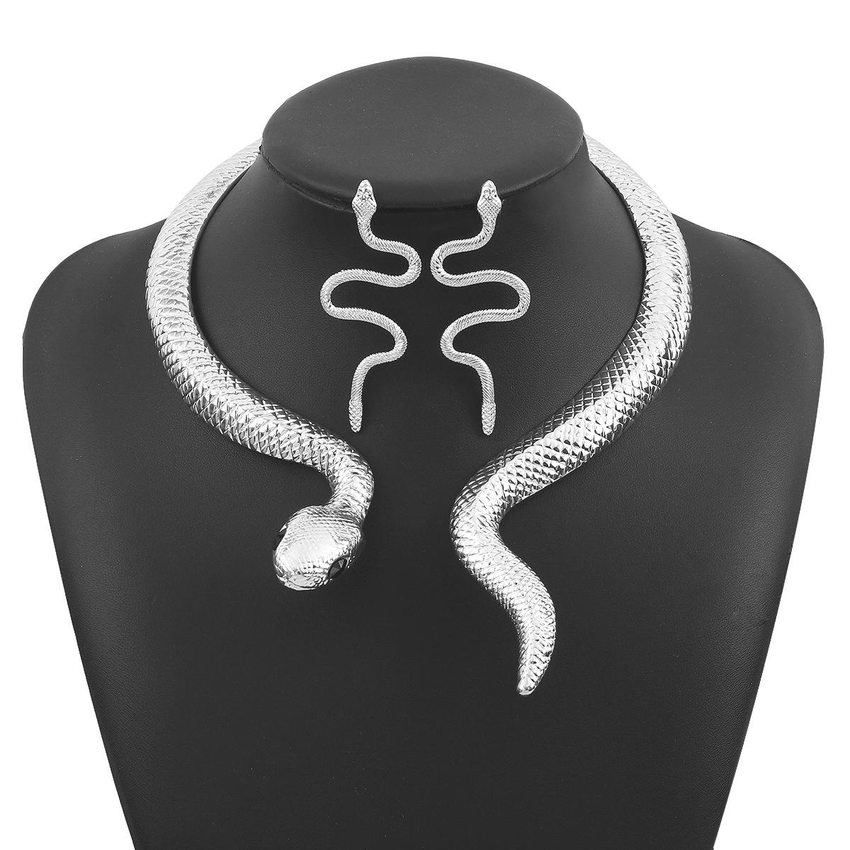 Vintage exaggerated snake jewelry set, fashion heavy industry alloy animal zodiac earrings necklace