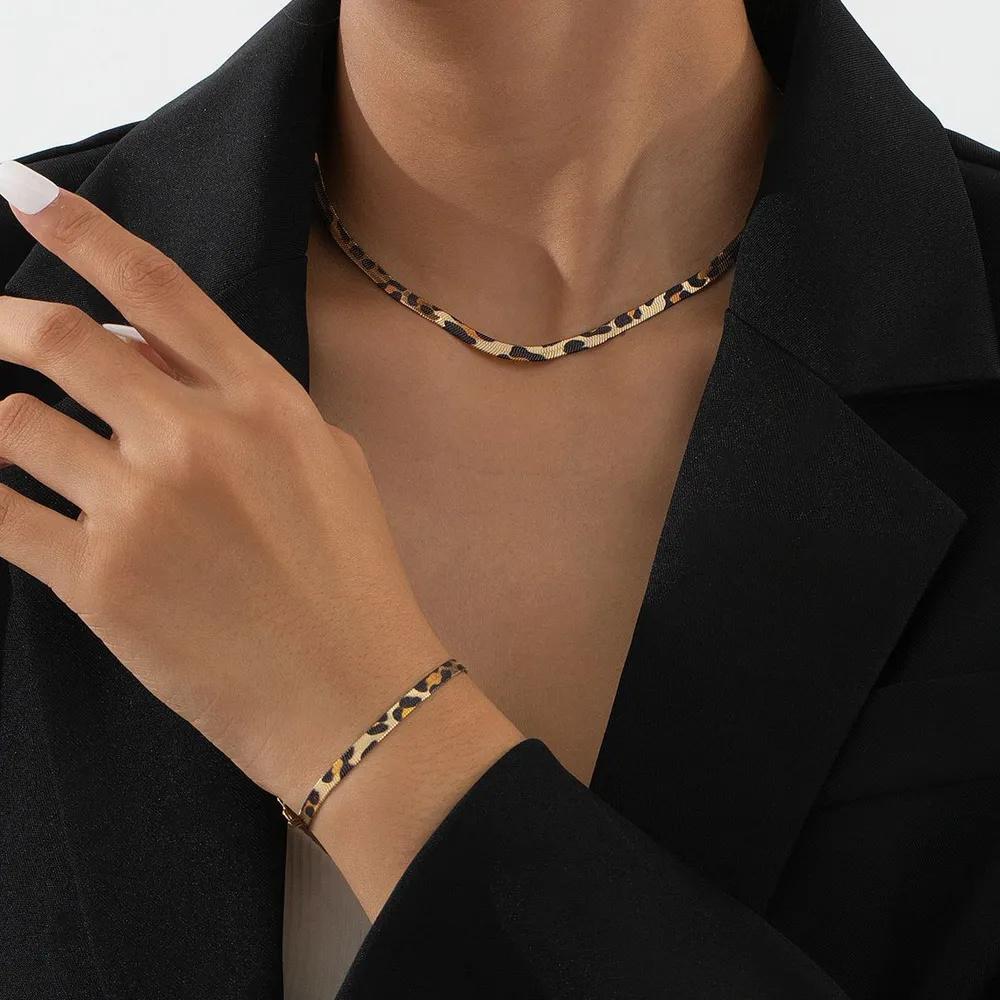 

Модный и персонализированный металлический геометрический леопардовый принт круг женское колье браслет набор ювелирных изделий One Size