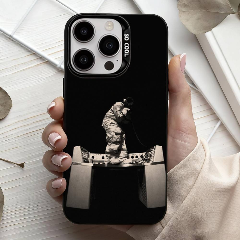 D-Don T-Toliver-R Rapper Singer Phone Case For iPhone17,16,15,14,13,12,11 Plus,Pro Max Black Candy Silver Phone Case