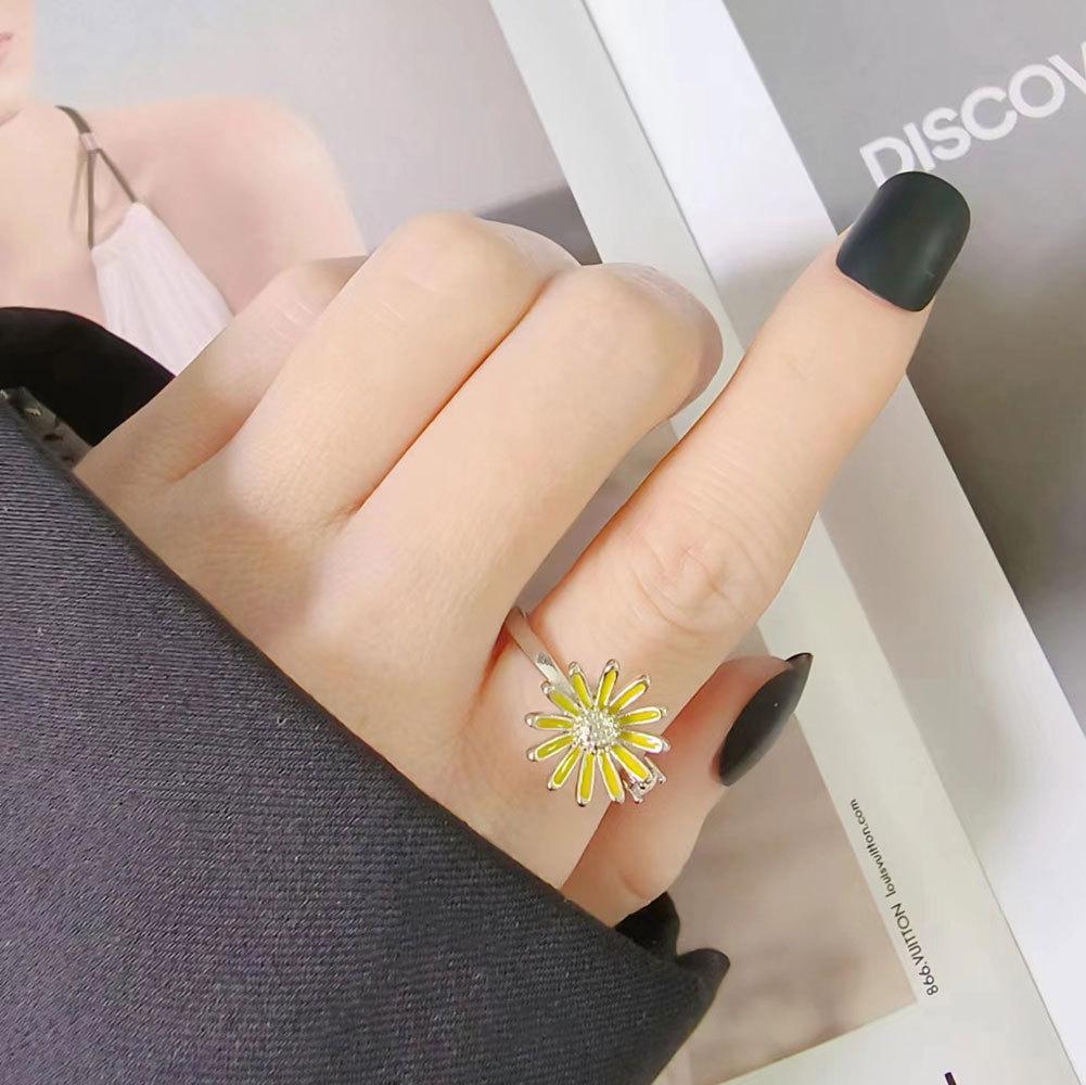 Süßer Chrysanthemen Drehbarer Offener Ring für Damen Frisches Blumen Design Verstellbares Band Modeschmuck Geschenk