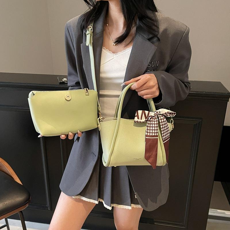 New Versatile Messenger Bag Casual Handheld Child and Mother Bucket Bag