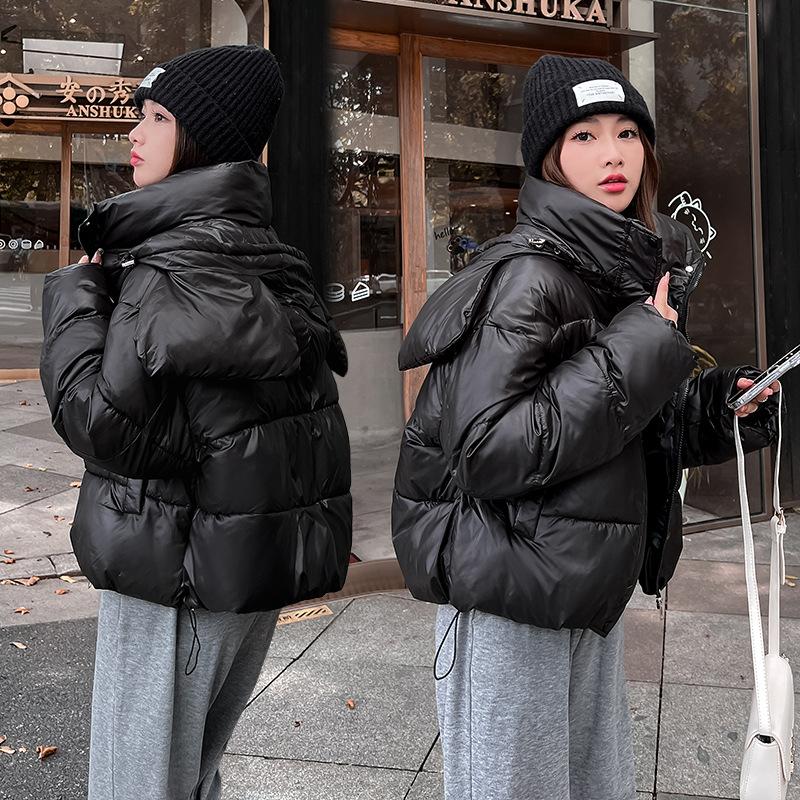 Short down and padded jacket women's winter 2025 new Korean warm and loose hooded bread jacket padded jacket