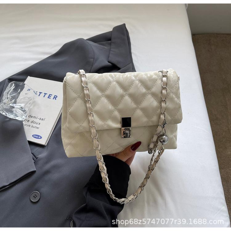 Rhombus chain bag women's 2025 new niche design large capacity shoulder messenger bag versatile texture small square bag
