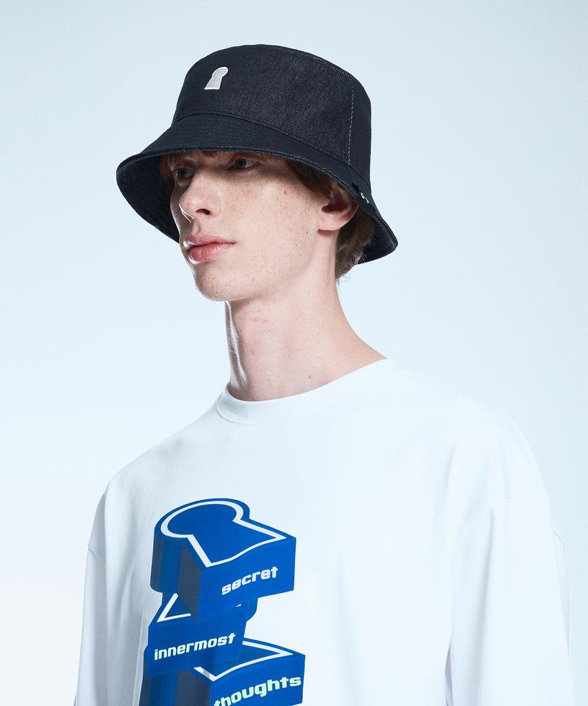 Sekeonmonollogeu Keyhole Signature Logo Bucket Hat Indigo Seac002Indigo