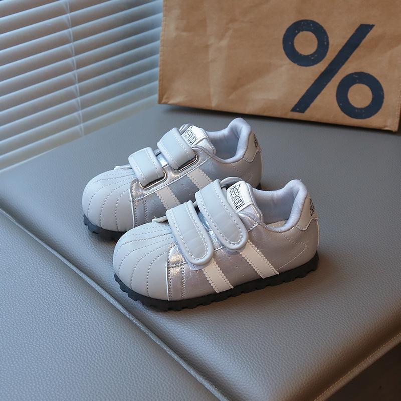 Versatile casual single shoes shallow mouth women's Q version bubble shell cartoon board shoes Velcro inner height increase new trendy shoes