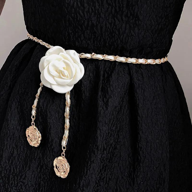 1PC Lady Camellia Waist Chain for Women High-end Black & White Flower Body Chains Jeans Dress Jewelry Decoration Wholesale
