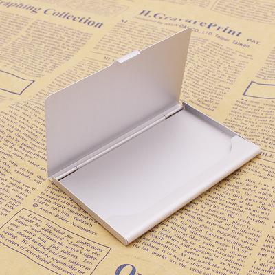 Itin plonas nešiojamas aliuminio vizitinių kortelių laikiklis, aukščiausios kokybės metalinis vardinių kortelių dėklas, elegantiška stilinga kortelių laikymo dėžutė profesionalams, vyriška dovana
