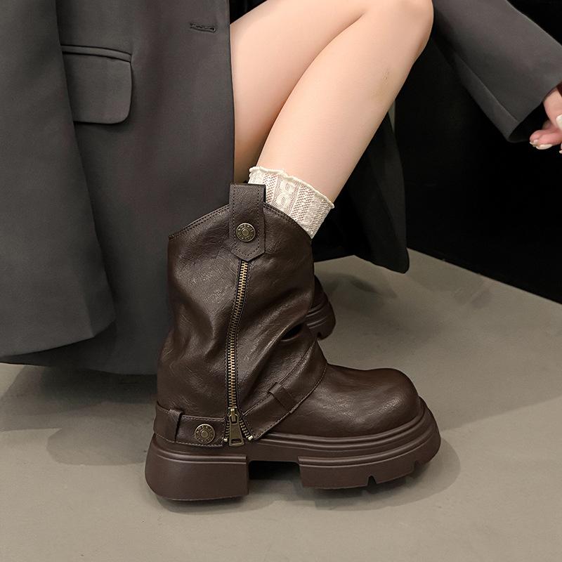 Martin-kängor med tjock sula för dam 2025 höst och vinter nya brittisk stil explosion små smala korta stövlar Maillard V-mun stövlar