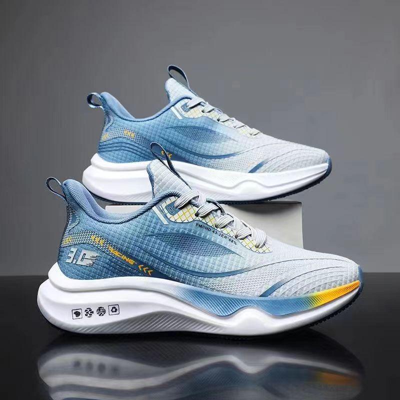 Fish Mesh Surface Men's Shoes Breathable Soft Sole Anti Slip Wear-resistant Versatile Casual Shoes Fashionable Sports Shoes 2025